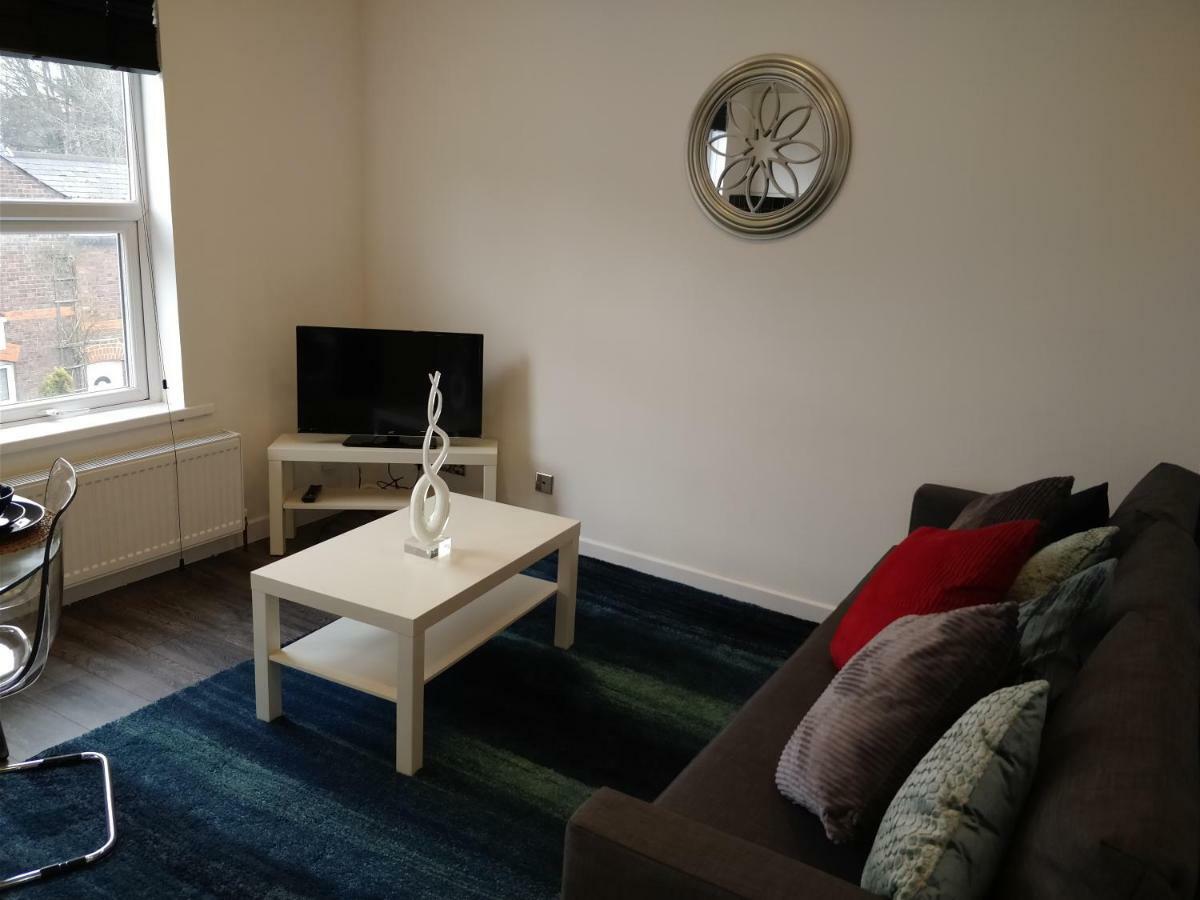 Chiltern Apartment Luton  Luaran gambar